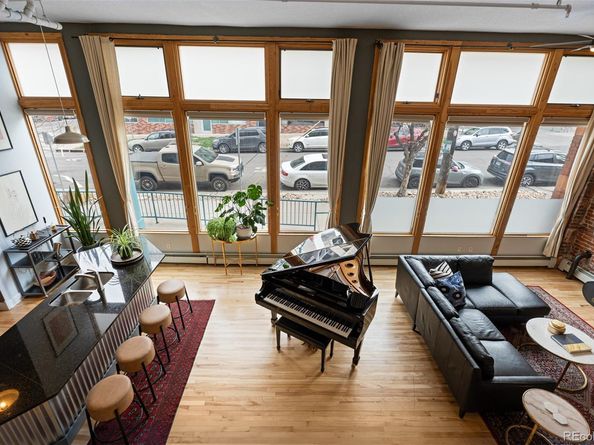 2560 Blake 101, Denver CO 80205