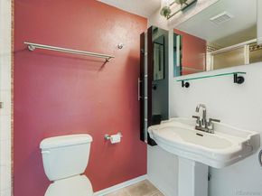 8095 E Colorado Avenue 6, Denver CO 80231