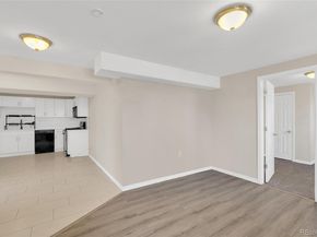 12711 W Jewell Circle, Lakewood CO 80228