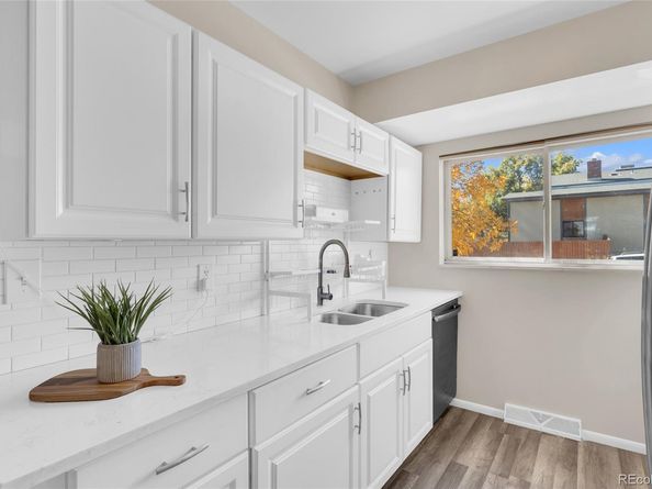 12711 W Jewell Circle, Lakewood CO 80228
