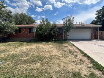 432 S Potomac Circle