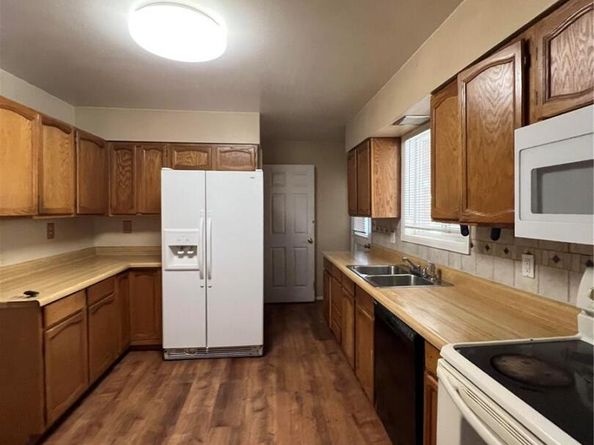 432 S Potomac Circle, Aurora CO 80012