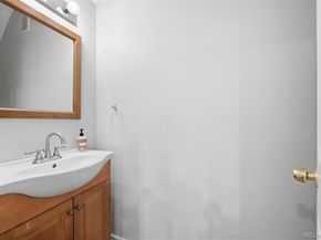 12474 E Tennessee Circle, Aurora CO 80012