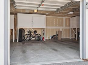 725 S Clinton Street 2B, Denver CO 80247