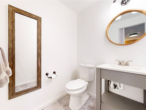 Undisclosed Address #8602580, Aurora CO 80013