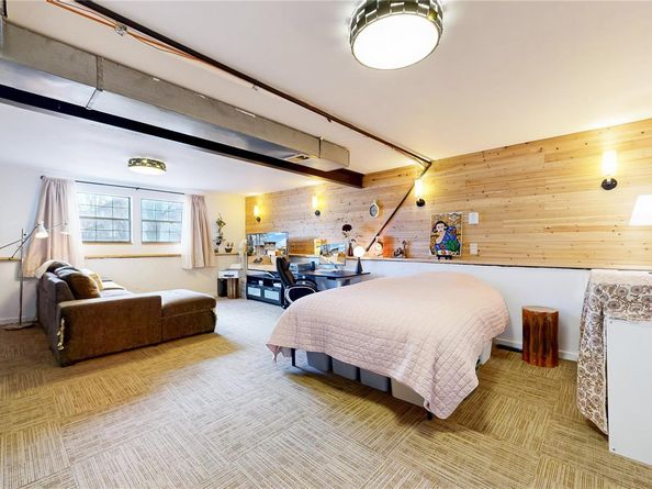 Undisclosed Address #8602580, Aurora CO 80013