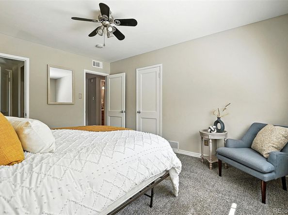 1060 Ursula Street, Aurora CO 80011