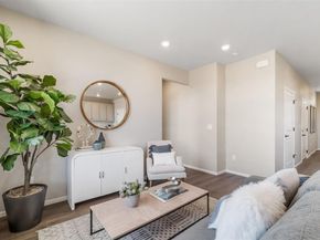5042 N Tempe Street, Aurora CO 80019