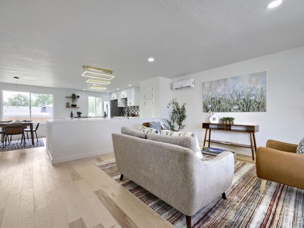 6152 W 68th Avenue, Arvada CO 80003