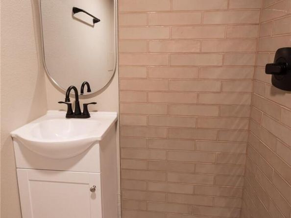 1901 W 47th Avenue, Denver CO 80211