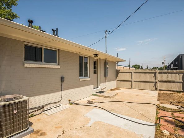 3690 Leyden Street, Denver CO 80207
