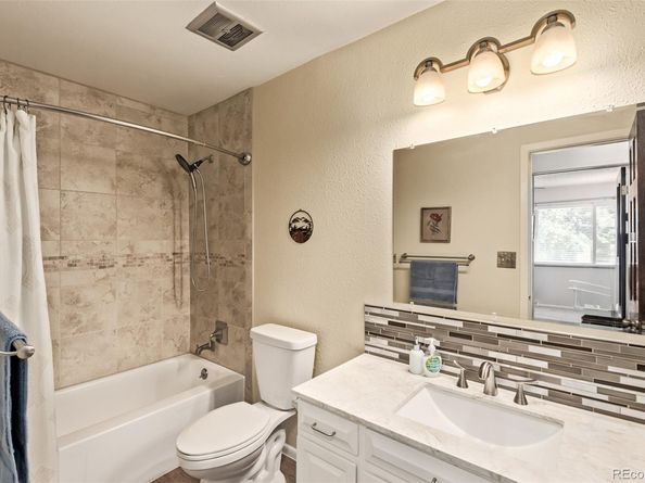 7419 W Maple Drive, Lakewood CO 80226