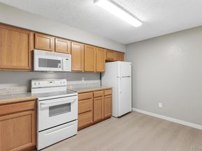 2380 E Geddes Avenue B, Centennial CO 80122