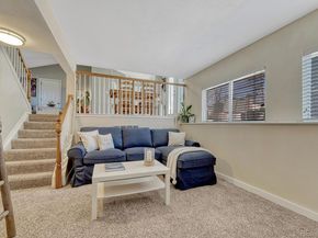 4152 S Dunkirk Way, Aurora CO 80013