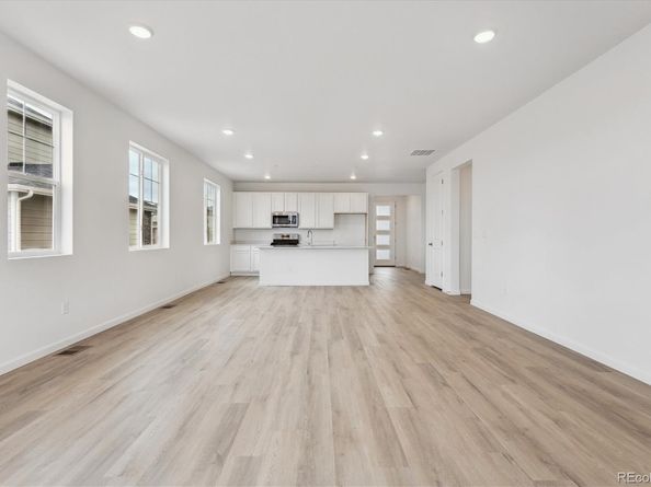 24780 E 39th Avenue, Aurora CO 80019