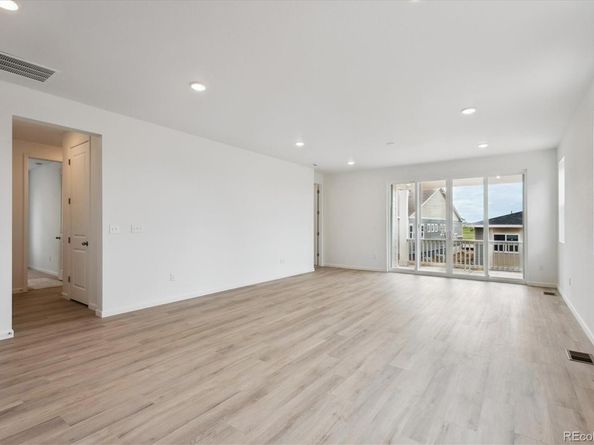 24780 E 39th Avenue, Aurora CO 80019