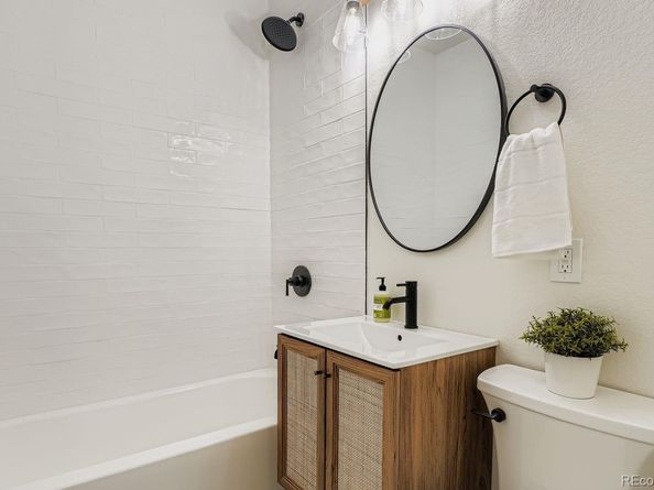 2423 Glenarm Place, Denver CO 80205