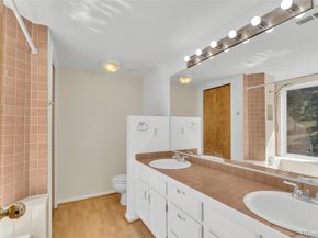 23537 Genesee Village Road, Golden CO 80401