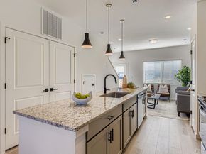 15313 W 69 Avenue, Arvada CO 80007