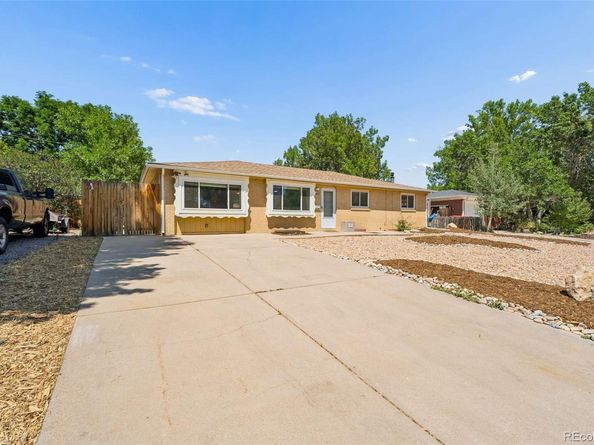 957 E 9th Avenue, Broomfield CO 80020