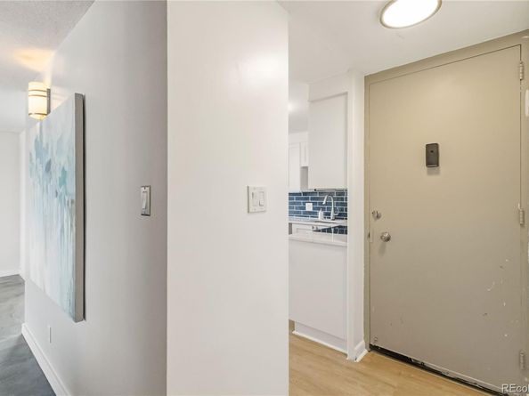 1155 N Ash Street 1007, Denver CO 80220
