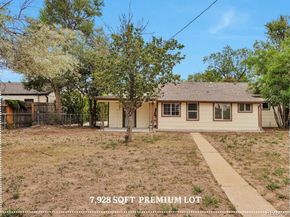 772 Victor Street, Aurora CO 80011