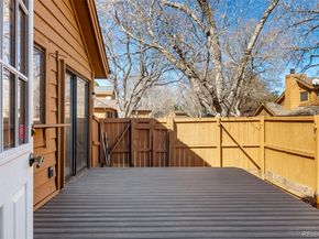 135 S Eagle Circle, Aurora CO 80012