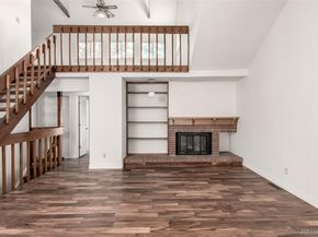 135 S Eagle Circle, Aurora CO 80012