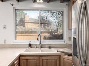 135 S Eagle Circle, Aurora CO 80012