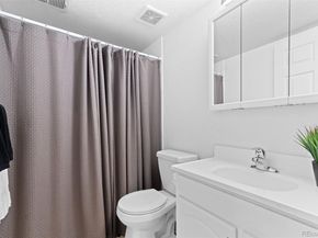 22760 E Heritage Parkway, Aurora CO 80016