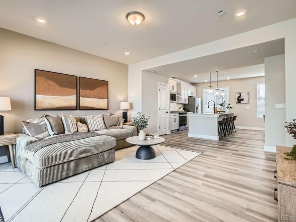 1747 Peak Loop, Broomfield CO 80023