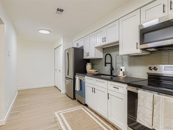 2823 S Locust Street, Denver CO 80222