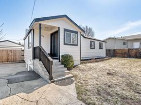 1070 Urban Street, Lakewood CO 80401