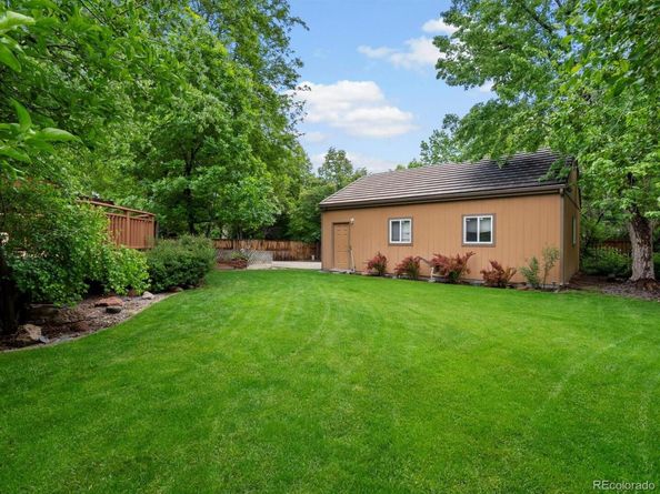 5860 W Atlantic Drive, Lakewood CO 80227