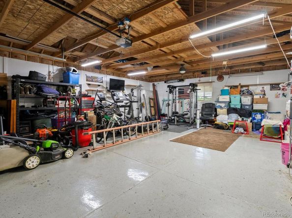 5860 W Atlantic Drive, Lakewood CO 80227