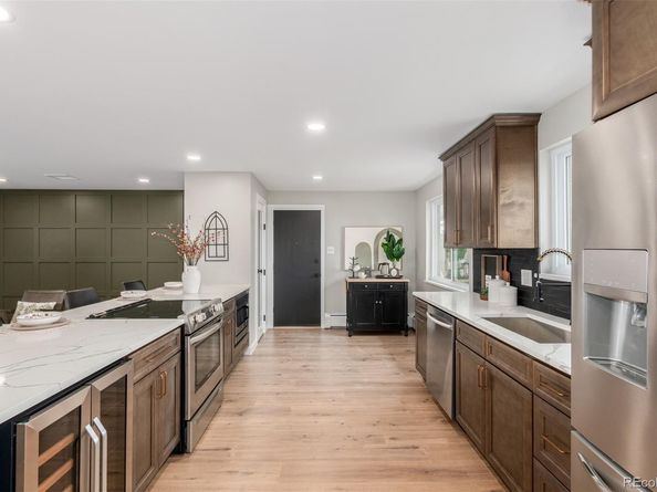 972 S Beech Street, Lakewood CO 80228