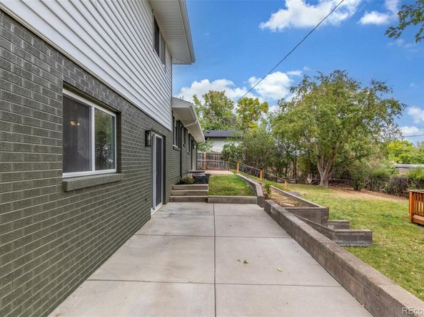 972 S Beech Street, Lakewood CO 80228