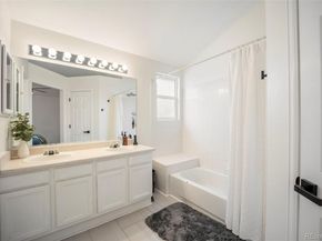 4363 S Genoa Court, Centennial CO 80015