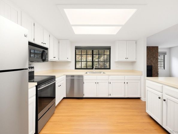 12560 E Warren Drive E, Aurora CO 80014
