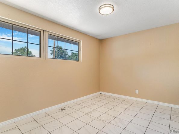 6560 Porter Way, Commerce City CO 80022