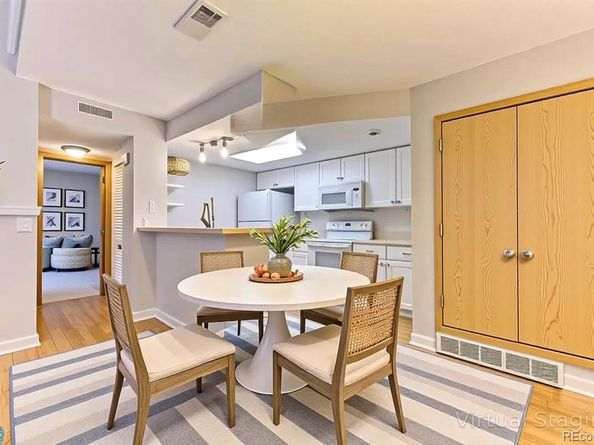 4933 S Carson Street 208, Aurora CO 80015