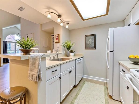 4933 S Carson Street 208, Aurora CO 80015