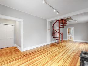 218 S Emerson Street, Denver CO 80209