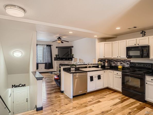 8751 Pearl Street J3, Thornton CO 80229