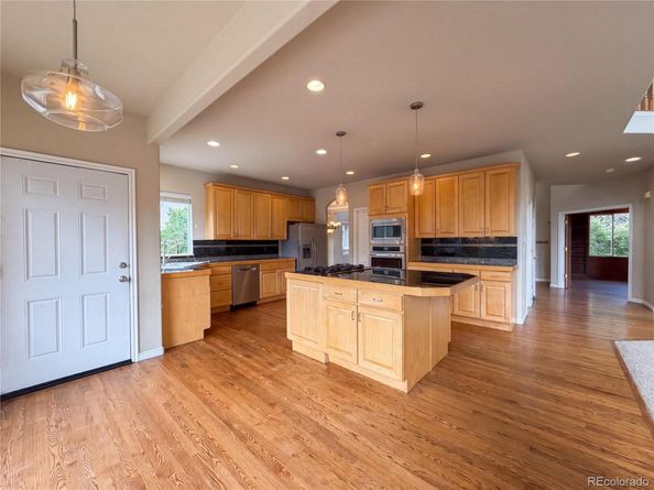 1138 Wyndemere Circle, Longmont CO 80504