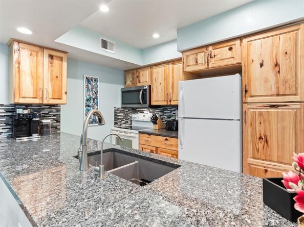 4301 S Pierce Street 2D, Denver CO 80123