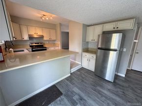 9852 W 76th Avenue, Arvada CO 80005