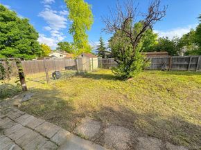 9852 W 76th Avenue, Arvada CO 80005