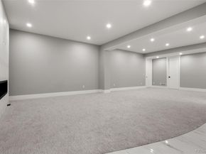 Undisclosed Address #2218540, Centennial CO 80016