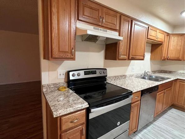 14697 E Oregon Drive, Aurora CO 80012